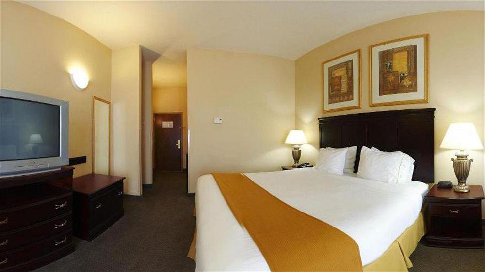 Holiday Inn Express Hotel & Suites Pell City Eksteriør bilde