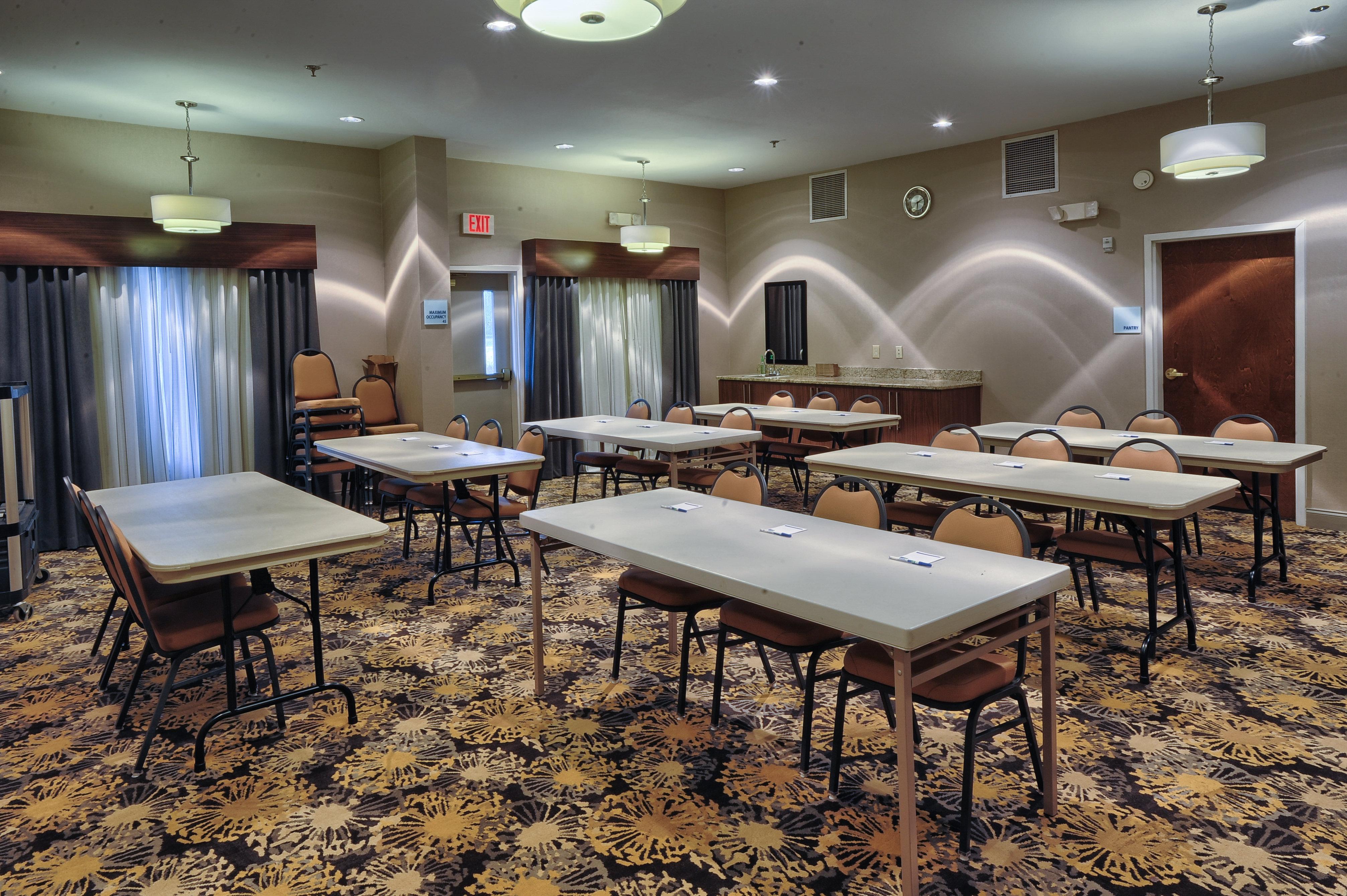Holiday Inn Express Hotel & Suites Pell City Eksteriør bilde