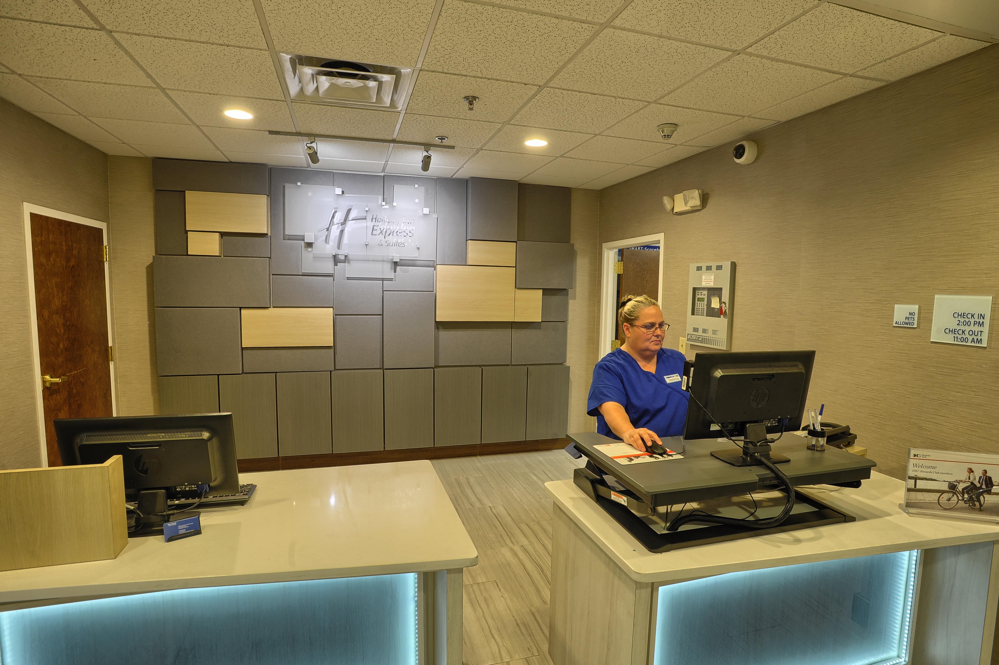 Holiday Inn Express Hotel & Suites Pell City Eksteriør bilde